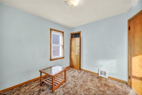 4157 W 157th Street Cleveland OH 44135