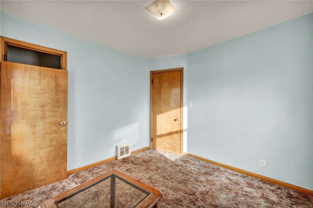 4157 W 157th Street Cleveland OH 44135
