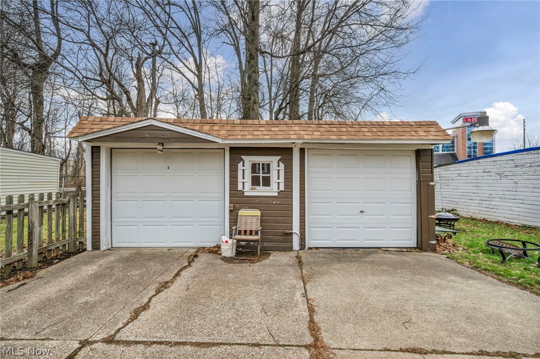 4157 W 157th Street Cleveland OH 44135