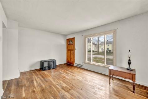 4157 W 157th Street Cleveland OH 44135