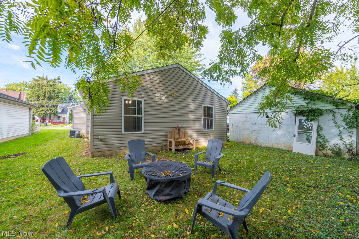 1704 West Avenue Elyria OH 44035
