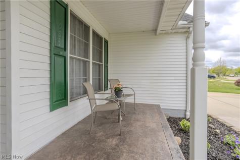 1009 Brittingham Drive Ravenna OH 44266