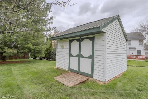 1009 Brittingham Drive Ravenna OH 44266