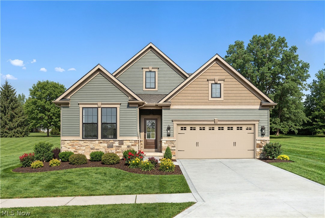818 Colesbourne Circle Green OH 44685