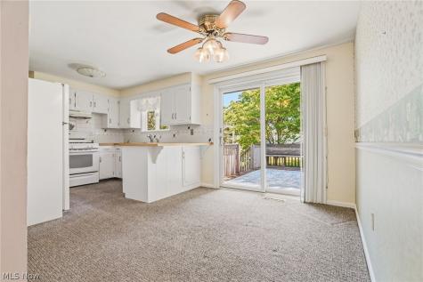 4800 Suzette Avenue NW Massillon OH 44647