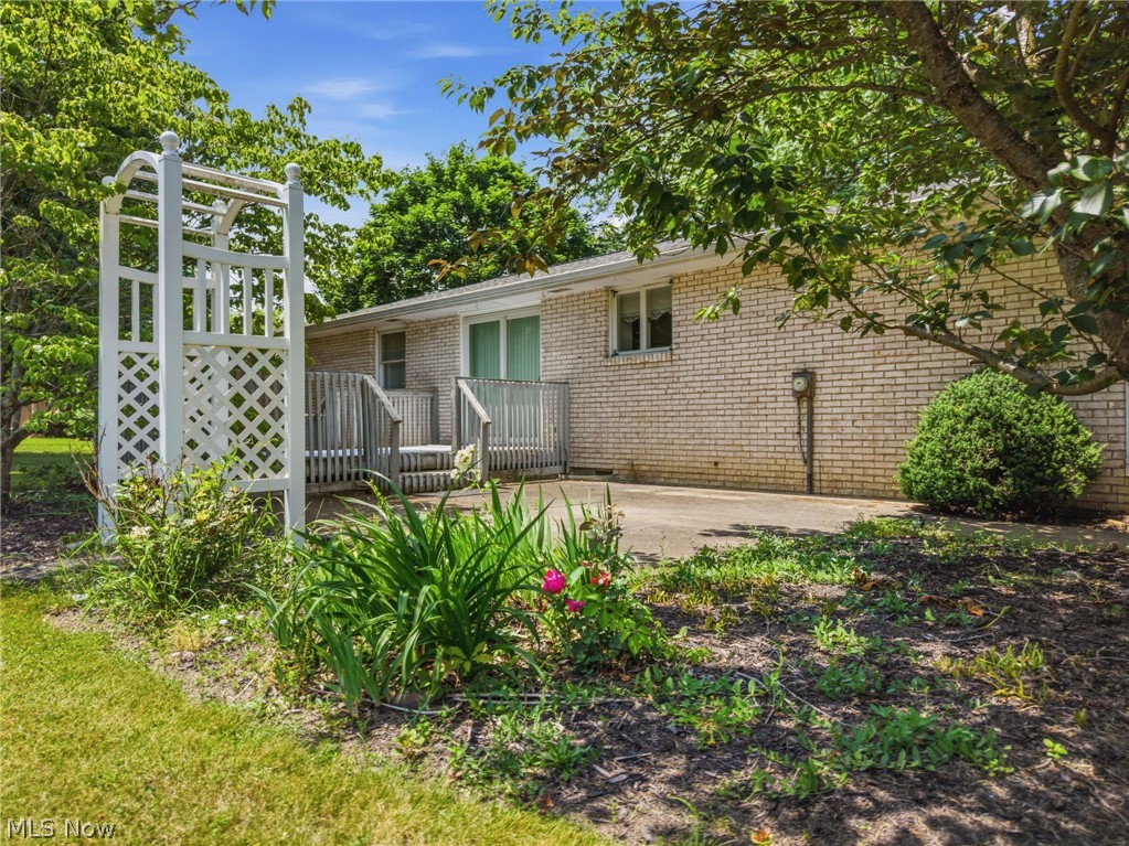 4800 Suzette Avenue NW Massillon OH 44647