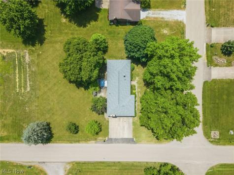 4800 Suzette Avenue NW Massillon OH 44647
