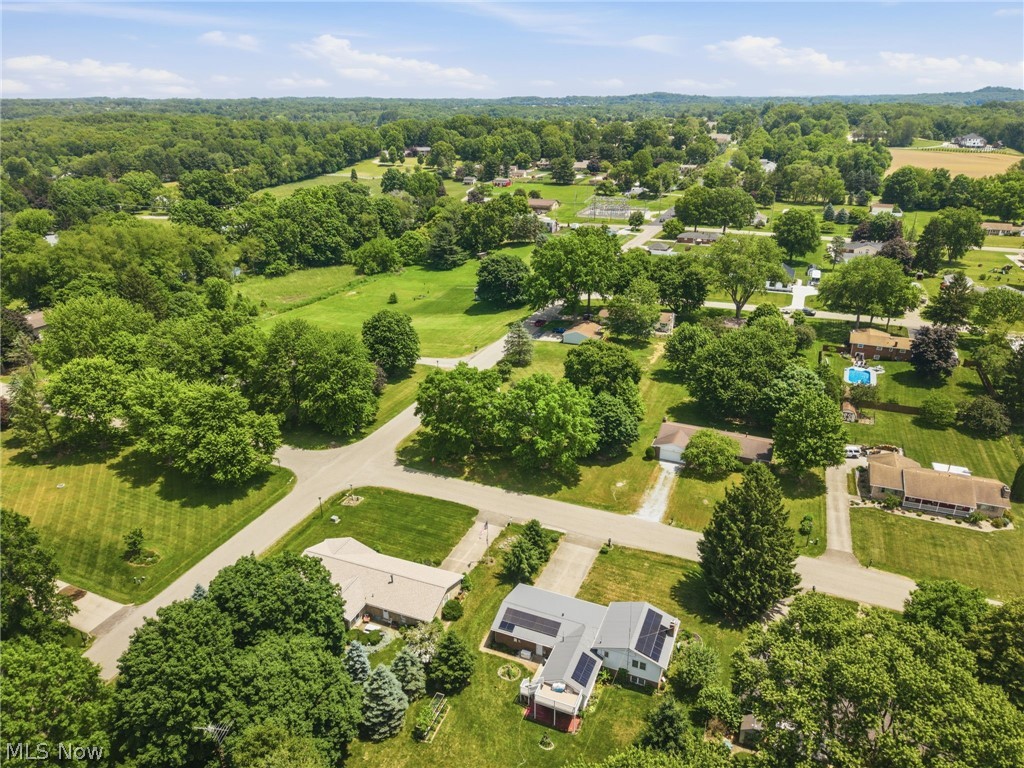 4800 Suzette Avenue NW Massillon OH 44647