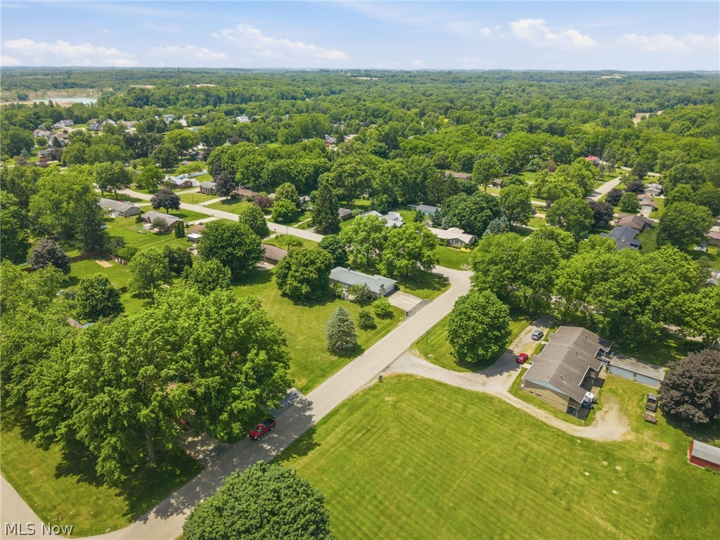 4800 Suzette Avenue NW Massillon OH 44647