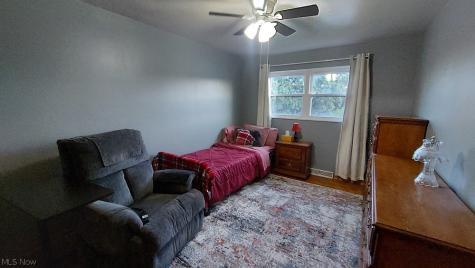 1604 Moreland Drive Steubenville OH 43952