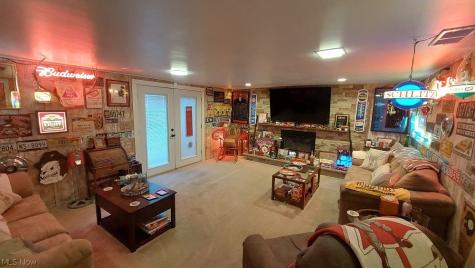 1604 Moreland Drive Steubenville OH 43952