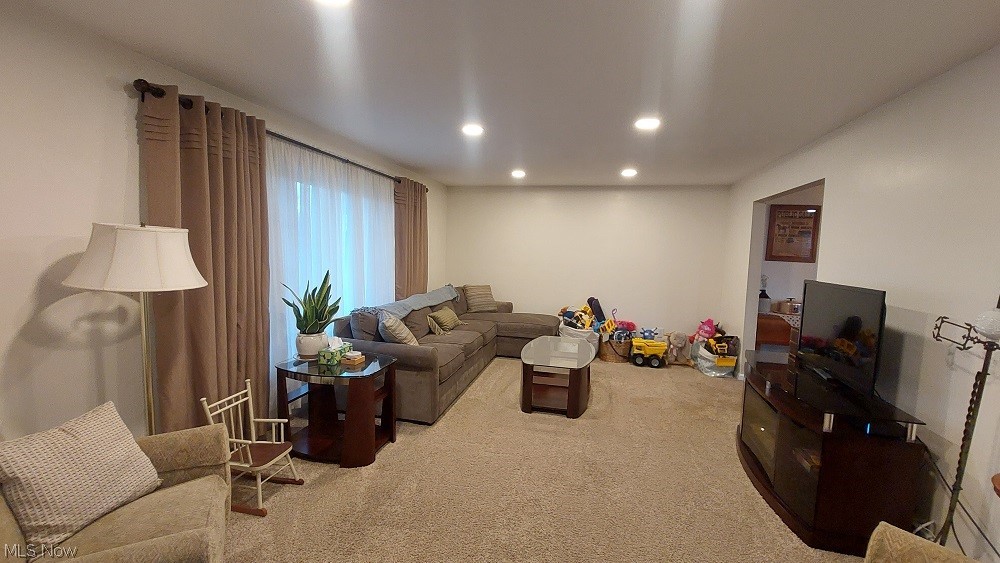 1604 Moreland Drive Steubenville OH 43952