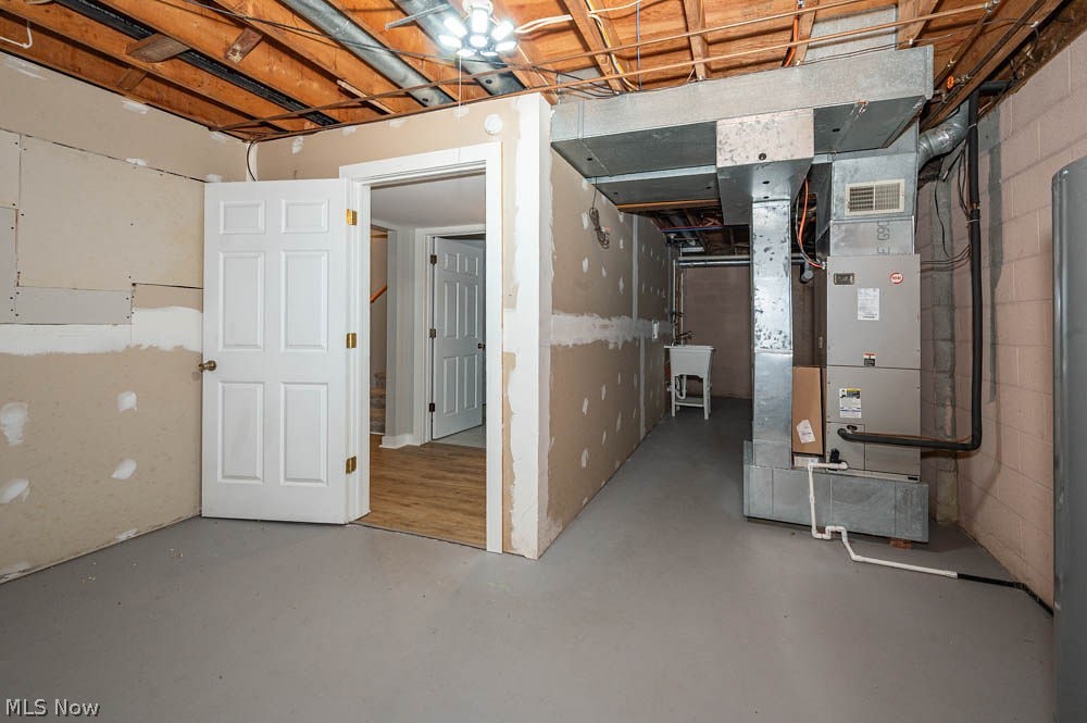 1001 Beechwood Road Salem OH 44460