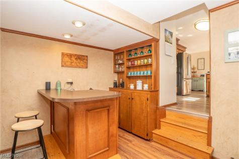5036 Parkhaven Avenue NE Canton OH 44705