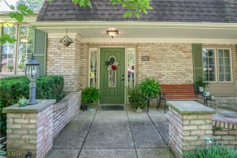 5036 Parkhaven Avenue NE Canton OH 44705