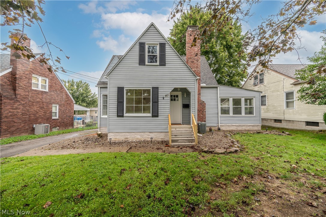 47 S Beverly Avenue Austintown OH 44515