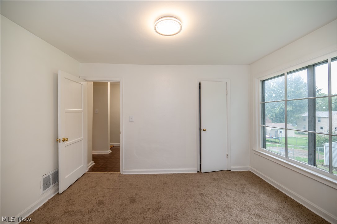 47 S Beverly Avenue Austintown OH 44515