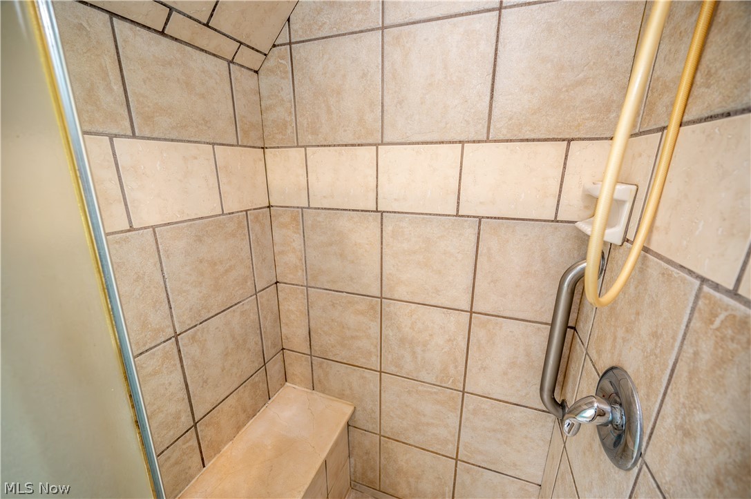47 S Beverly Avenue Austintown OH 44515