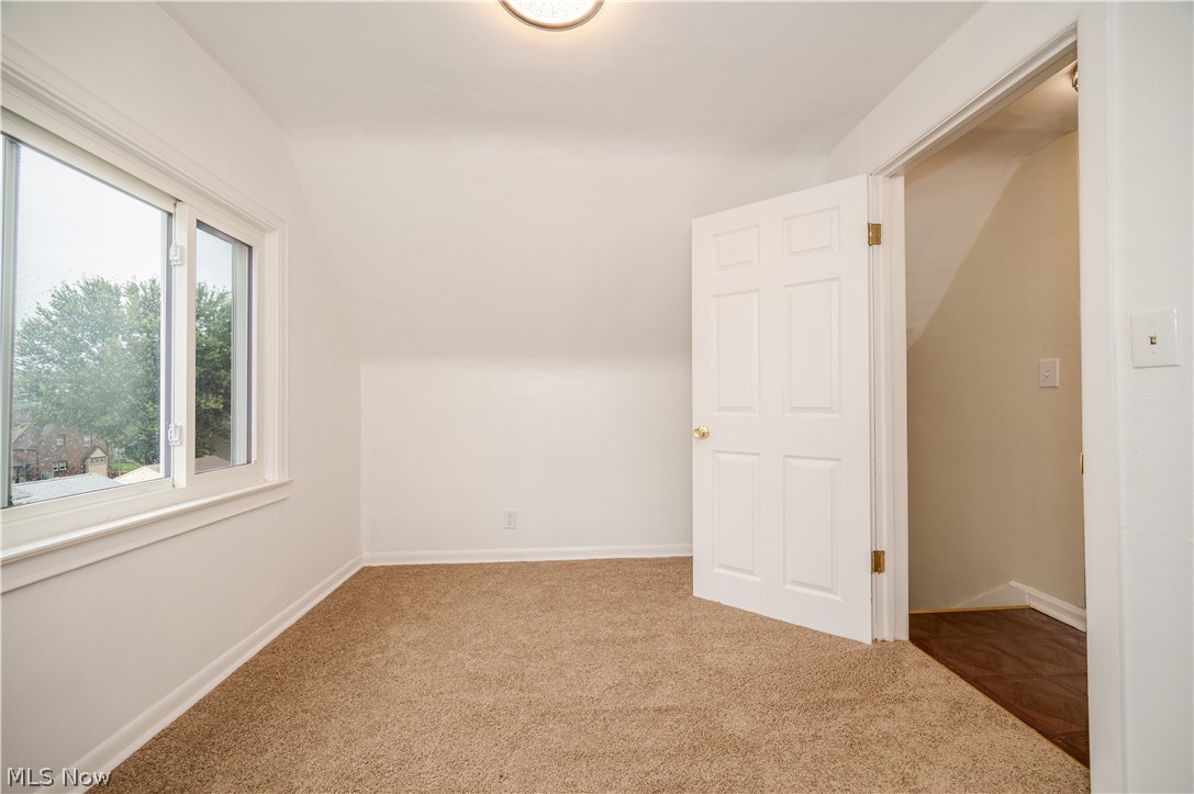 47 S Beverly Avenue Austintown OH 44515