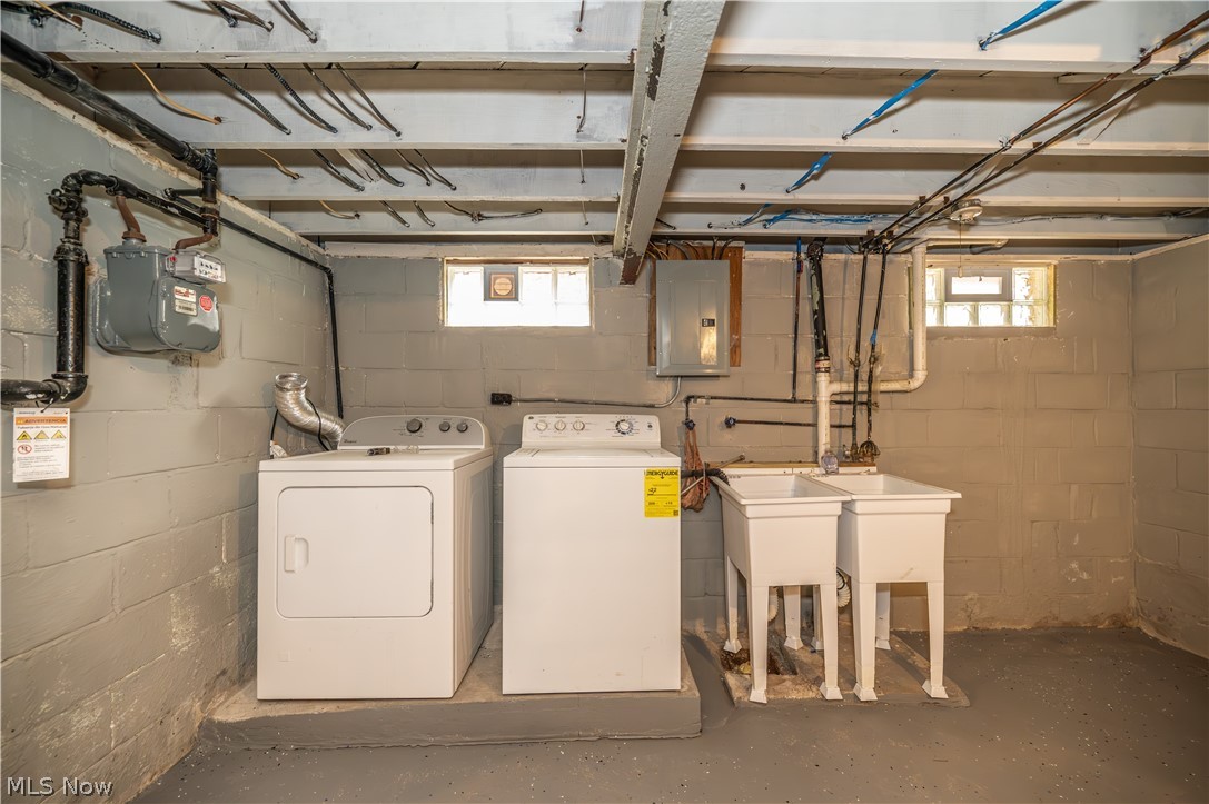 47 S Beverly Avenue Austintown OH 44515