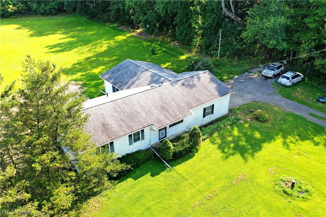 17285 Mock Road Berlin Center OH 44401