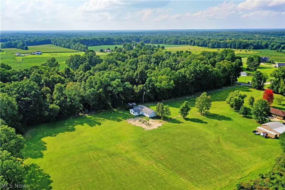 17285 Mock Road Berlin Center OH 44401