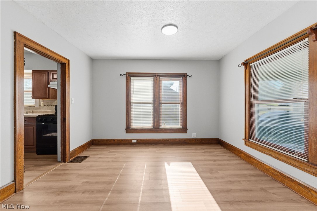 3237 State Street NW North Canton OH 44720