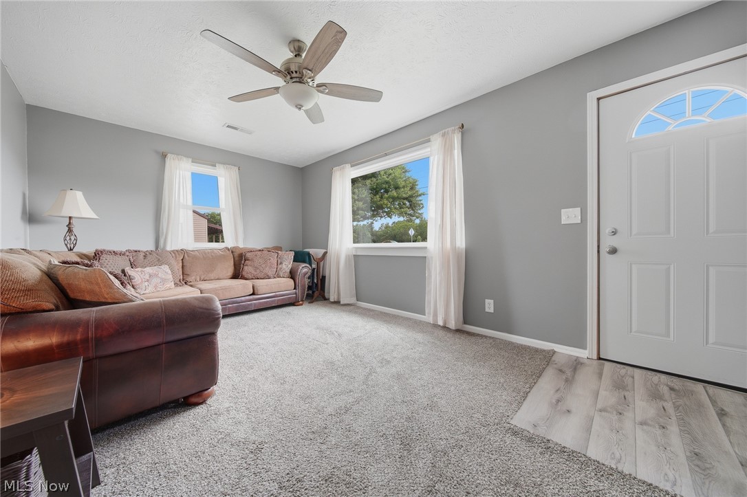 3471 State Route 5 Newton Falls OH 44444