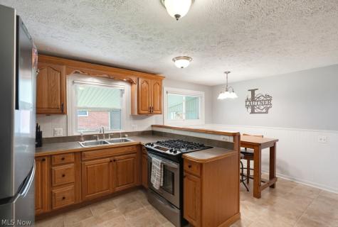 4701 California Avenue Louisville OH 44641
