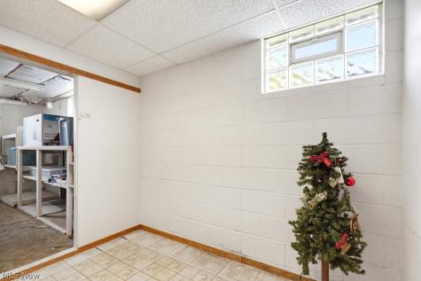 4701 California Avenue Louisville OH 44641