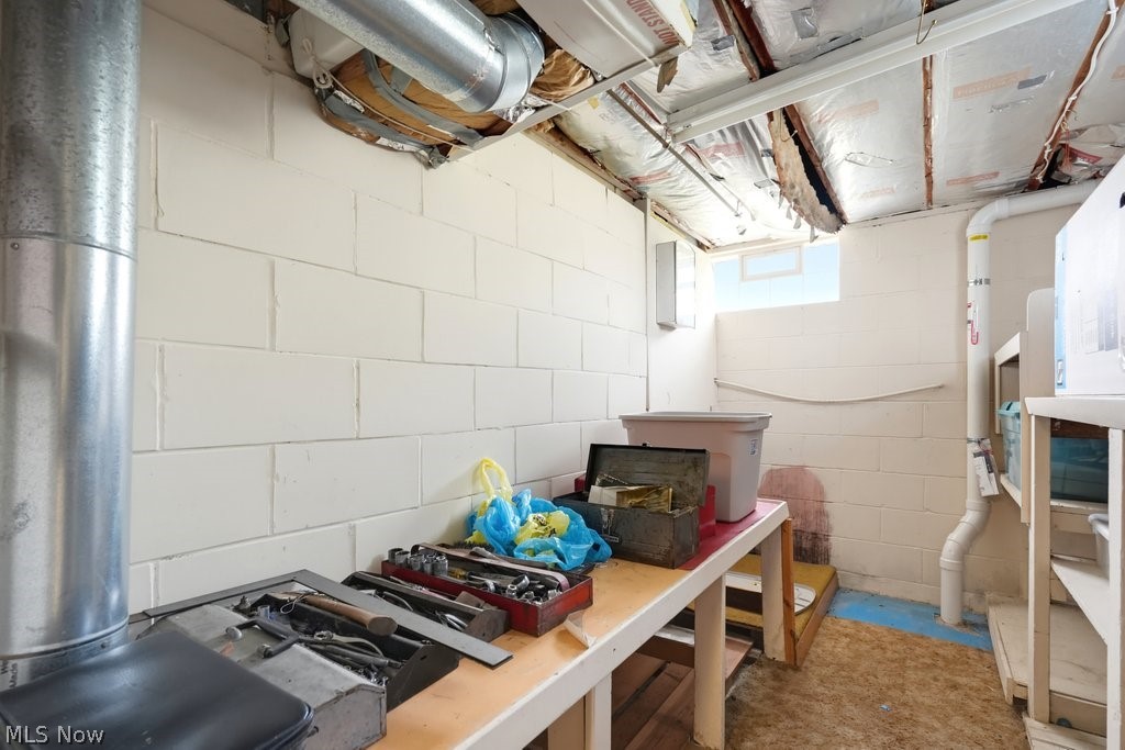 4701 California Avenue Louisville OH 44641
