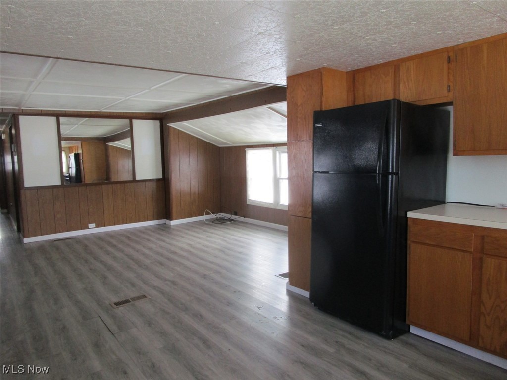 183 1626 E 51st Street Ashtabula OH 44004