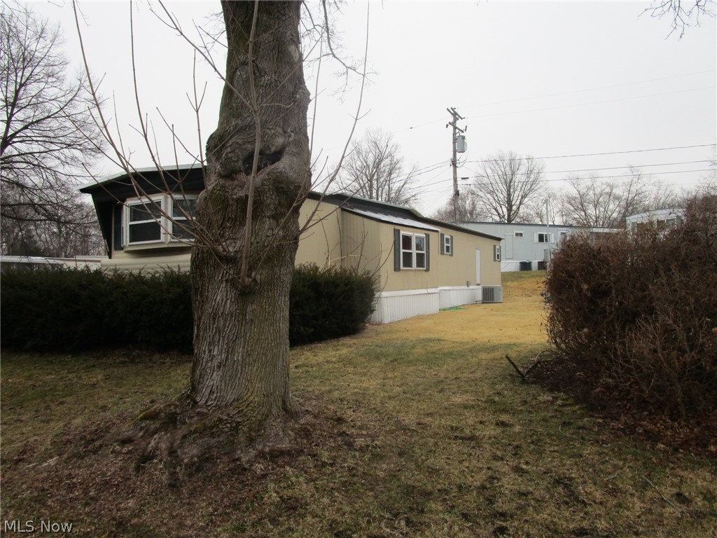 183 1626 E 51st Street Ashtabula OH 44004