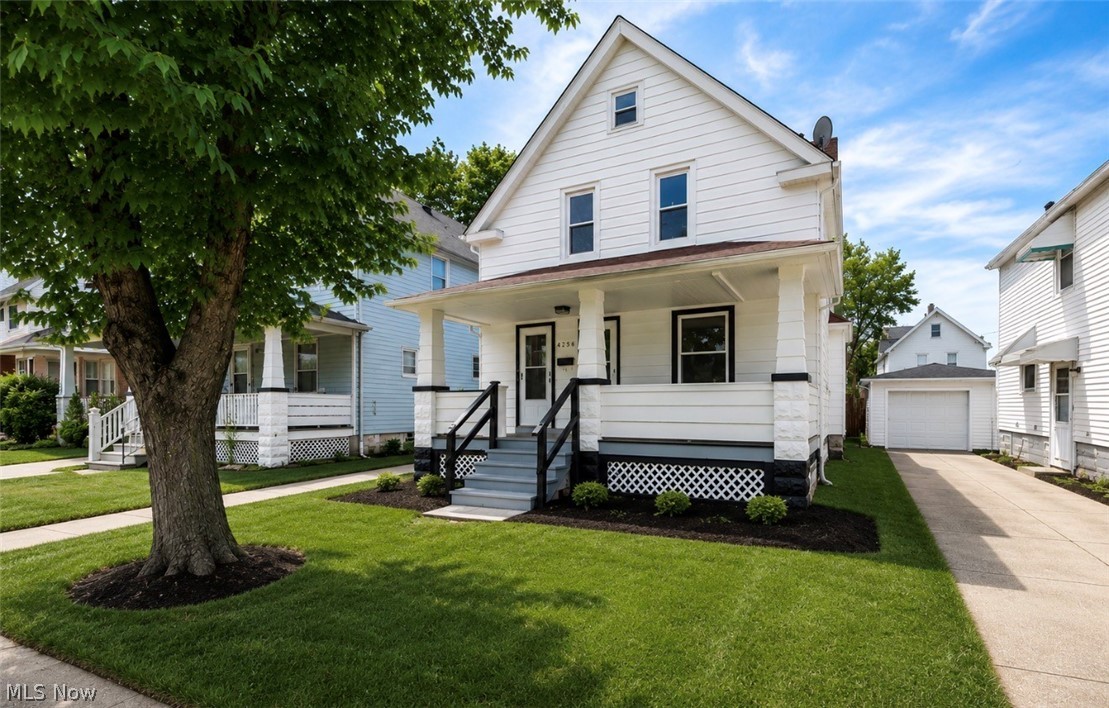 4256 W 22nd Street Cleveland OH 44109