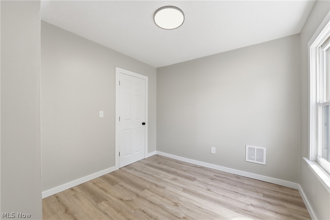 4256 W 22nd Street Cleveland OH 44109