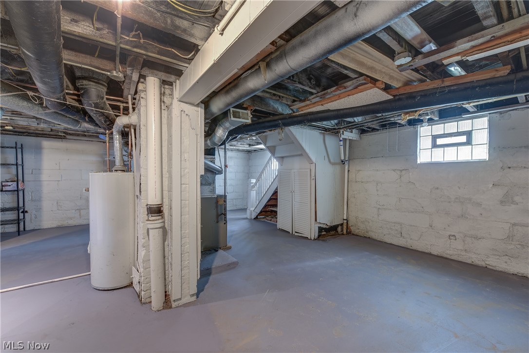 4256 W 22nd Street Cleveland OH 44109
