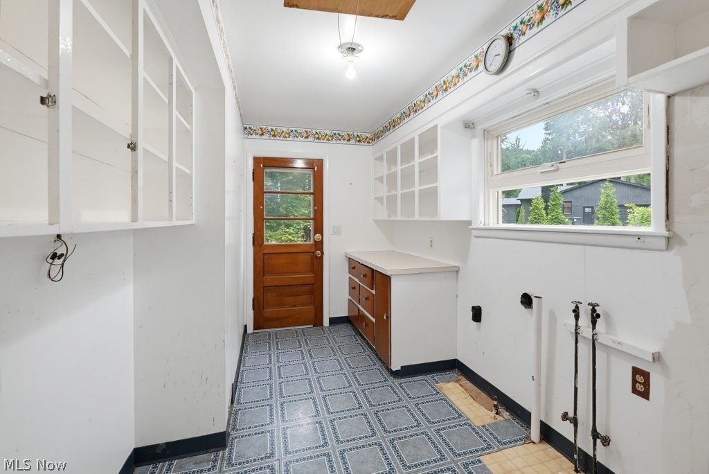 21 Hampshire Road Akron OH 44313