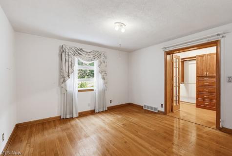 21 Hampshire Road Akron OH 44313