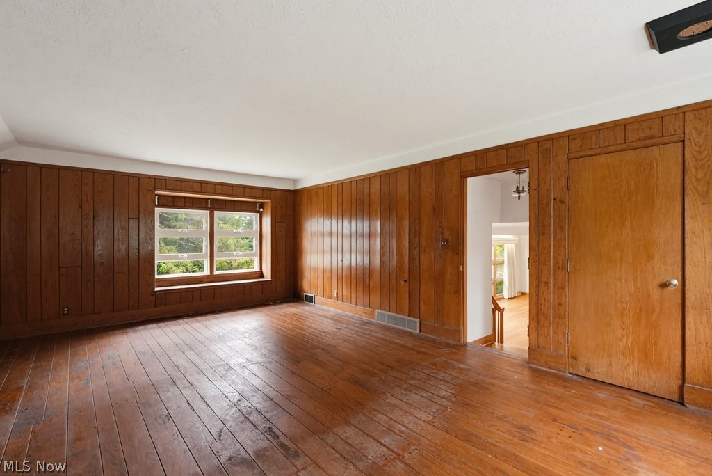 21 Hampshire Road Akron OH 44313