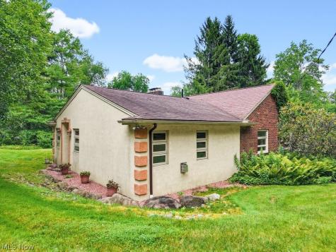 21 Hampshire Road Akron OH 44313