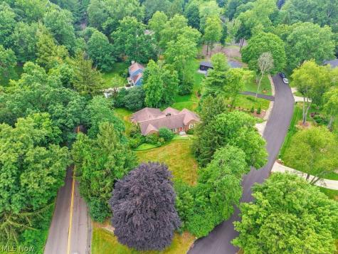 21 Hampshire Road Akron OH 44313