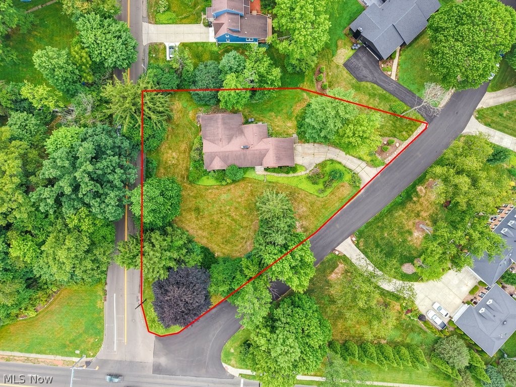 21 Hampshire Road Akron OH 44313