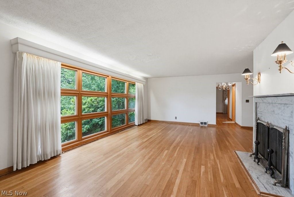 21 Hampshire Road Akron OH 44313