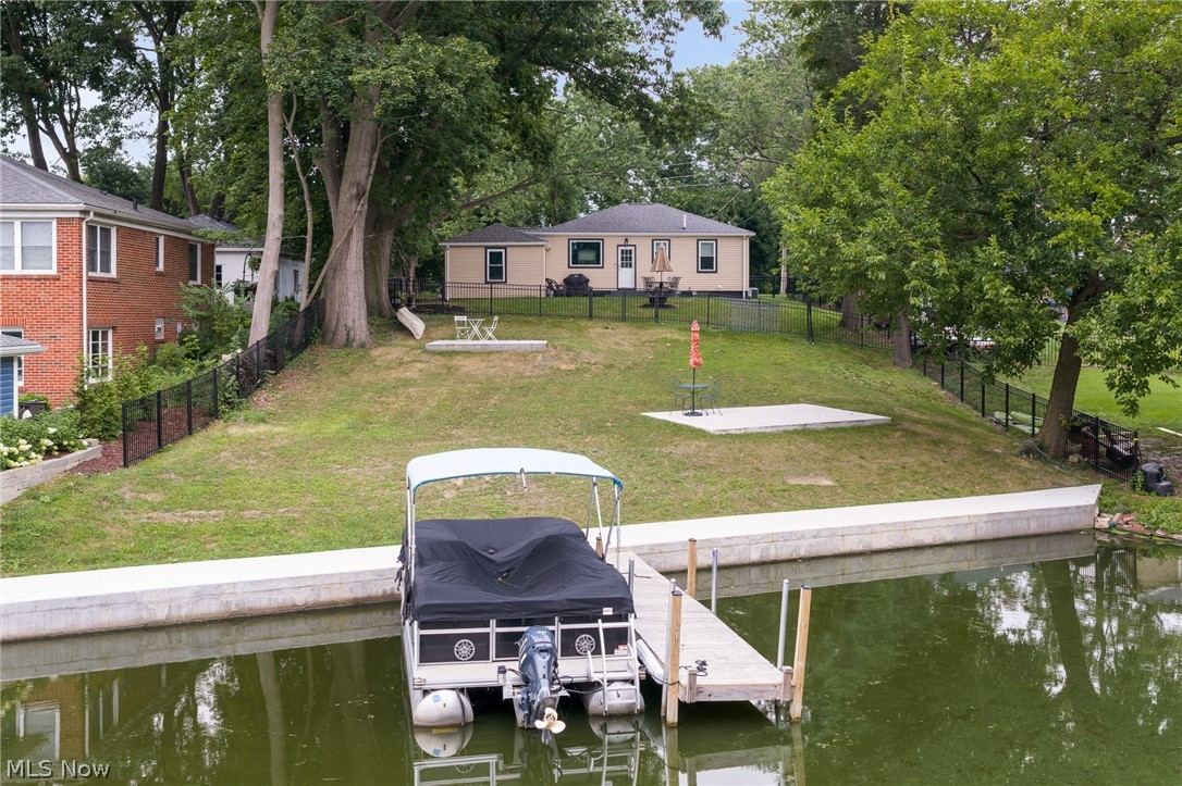 678 Portage Lakes Drive Akron OH 44319