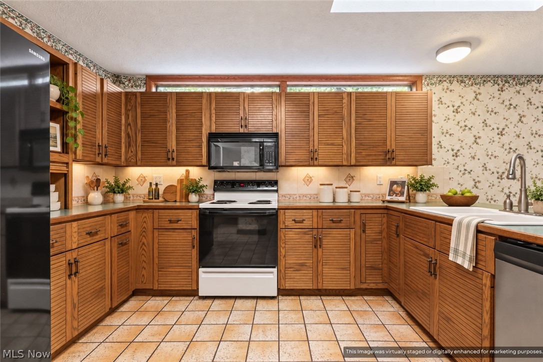 3626 Antoinette Drive Cuyahoga Falls OH 44223