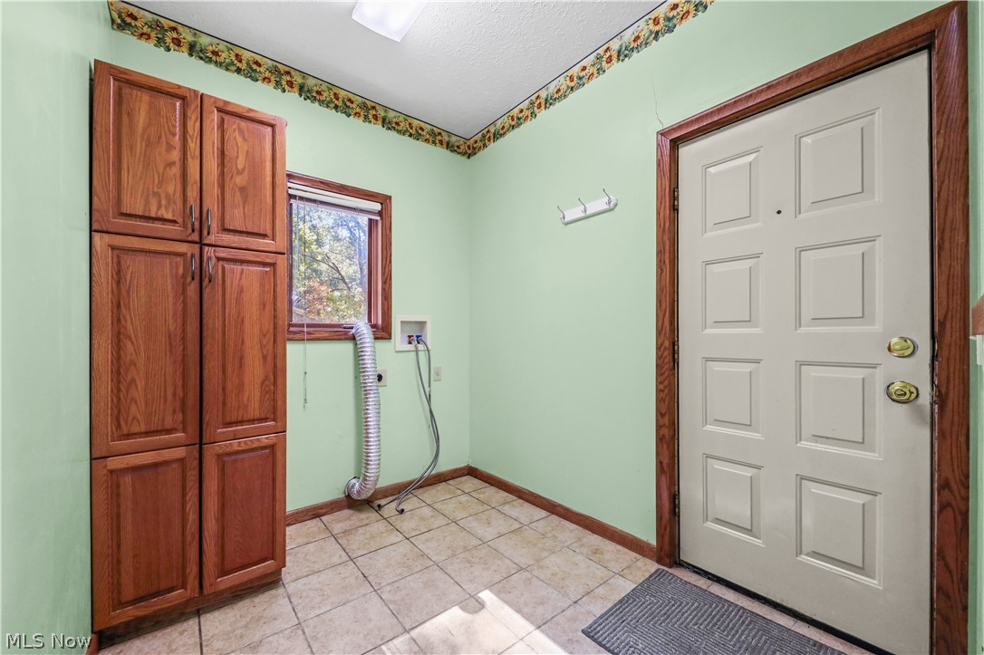 3626 Antoinette Drive Cuyahoga Falls OH 44223