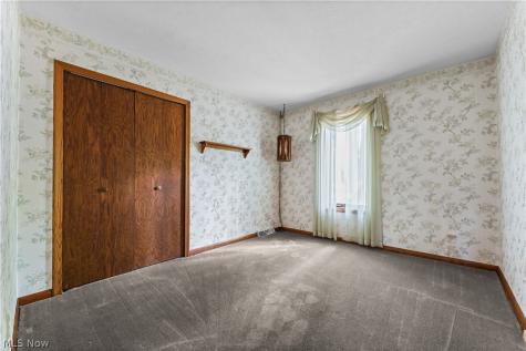 3626 Antoinette Drive Cuyahoga Falls OH 44223