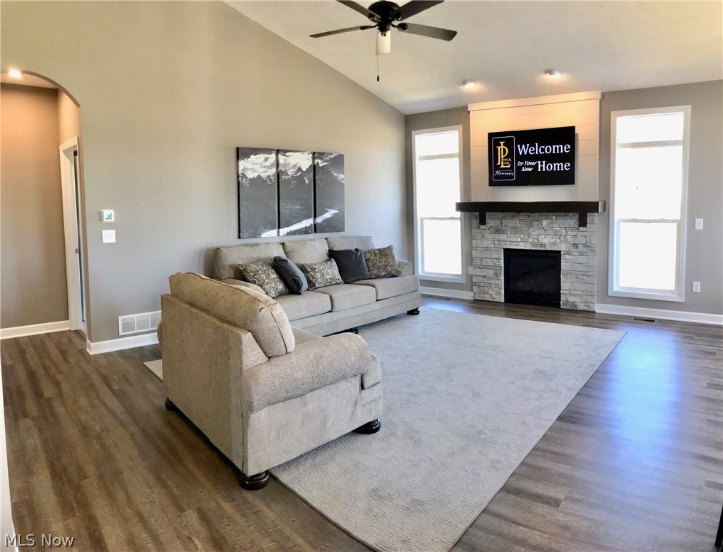 3483 Wicker Street NE Canton OH 44721