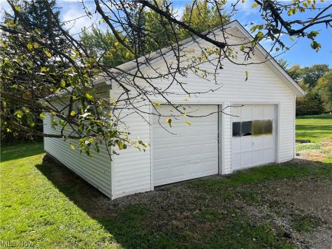 8984 Webster Road Strongsville OH 44136