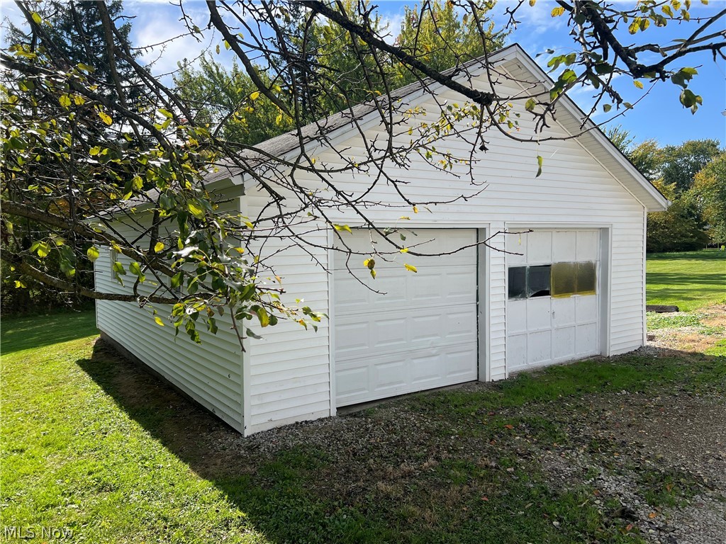 8984 Webster Road Strongsville OH 44136